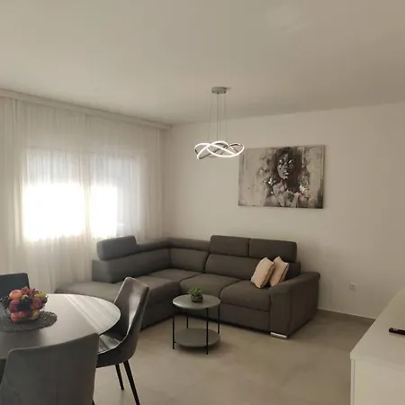 Apartment Mata
